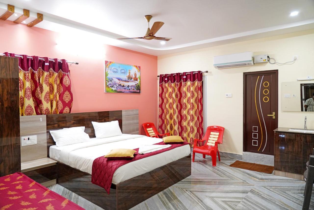 Devansh Bhanu Residency Dbr سريكالاهاستي المظهر الخارجي الصورة