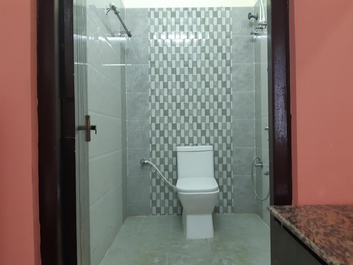 Devansh Bhanu Residency Dbr سريكالاهاستي المظهر الخارجي الصورة
