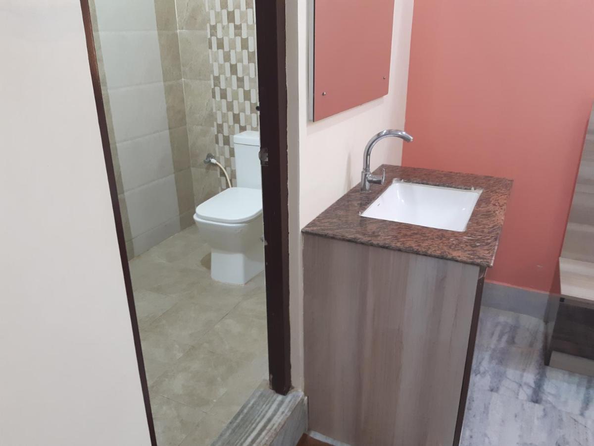Devansh Bhanu Residency Dbr سريكالاهاستي المظهر الخارجي الصورة